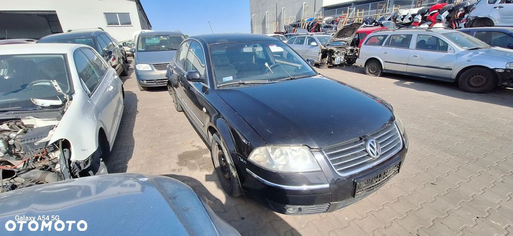 Vw Passat b5 z silnikiem 1,9 tdi 130 km  AWX i skrzynia 5 biegów FHN części  LAK LC9Z - 7