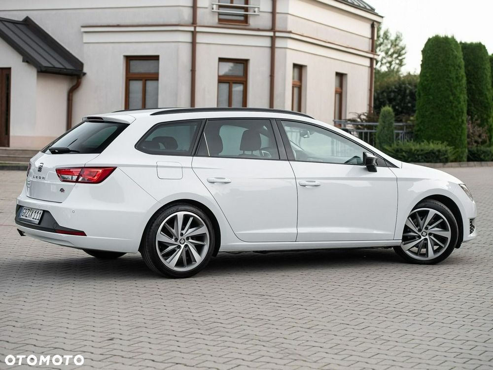 Seat Leon Sportstourer 2.0 TDI FR S&S - 18