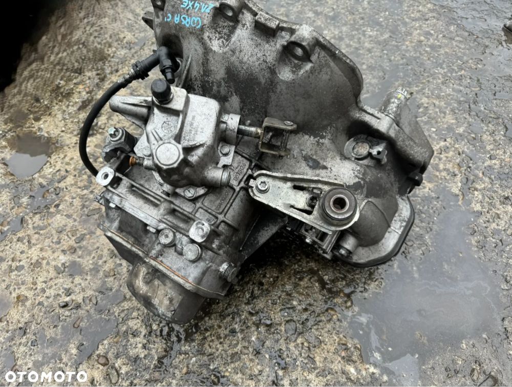 Skrzynia Biegów Opel Corsa C 1.4 benzyna F13C394 - 3