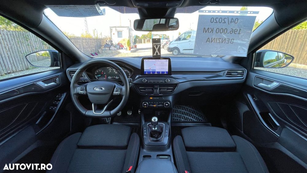 Ford Focus 1.0 EcoBoost Start-Stopp-System ST-LINE - 9