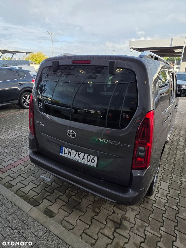 Toyota Proace City Verso Long 1.5 D-4D Family - 23