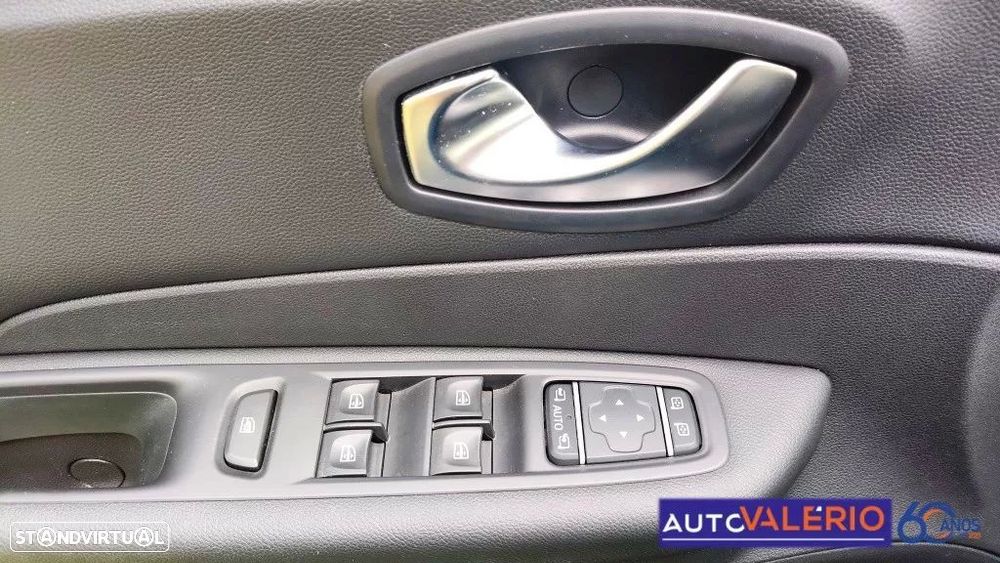Renault Captur 1.5 dCi Exclusive - 11