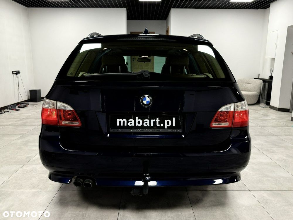 BMW Seria 5 525i Touring - 6