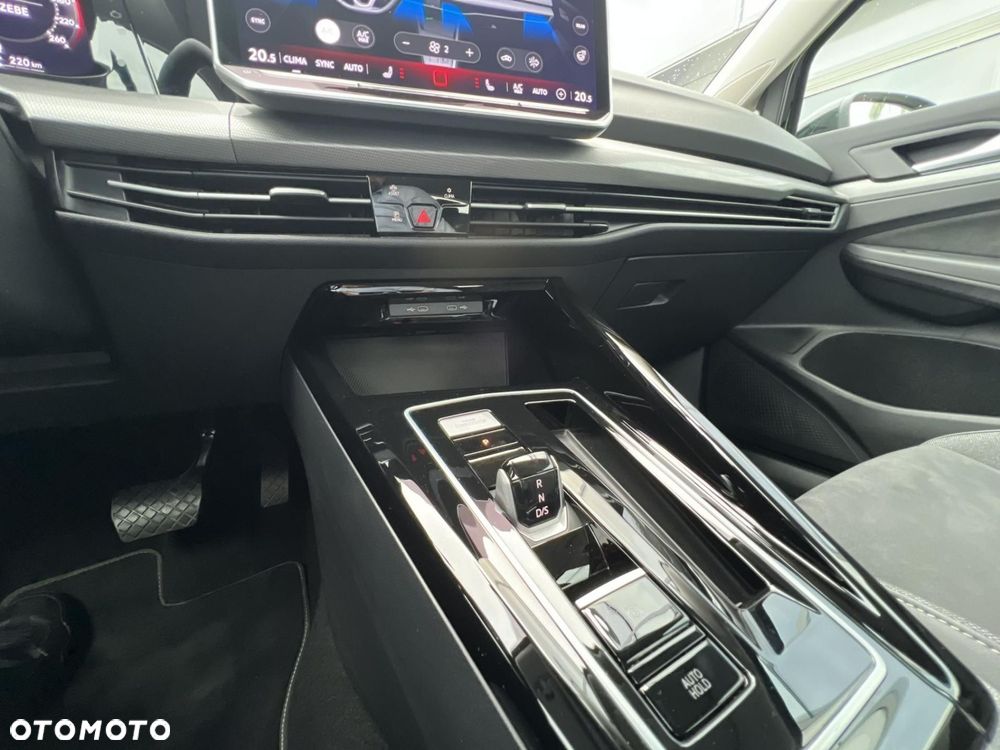 Volkswagen Golf 1.5 eTSI mHEV Style DSG - 17