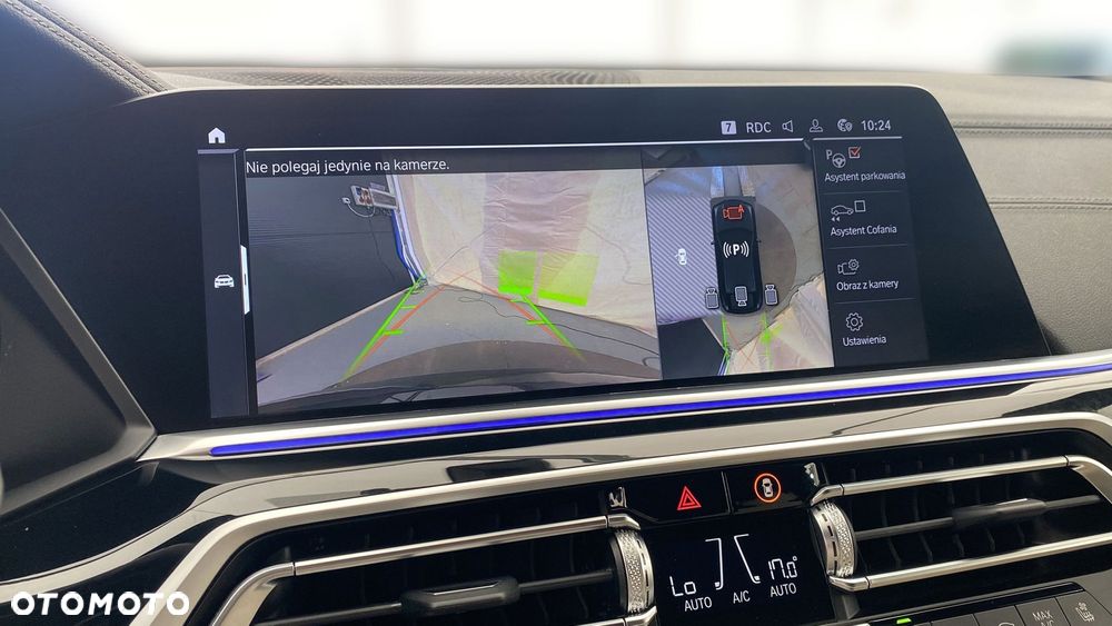 BMW X6 M50i - 21