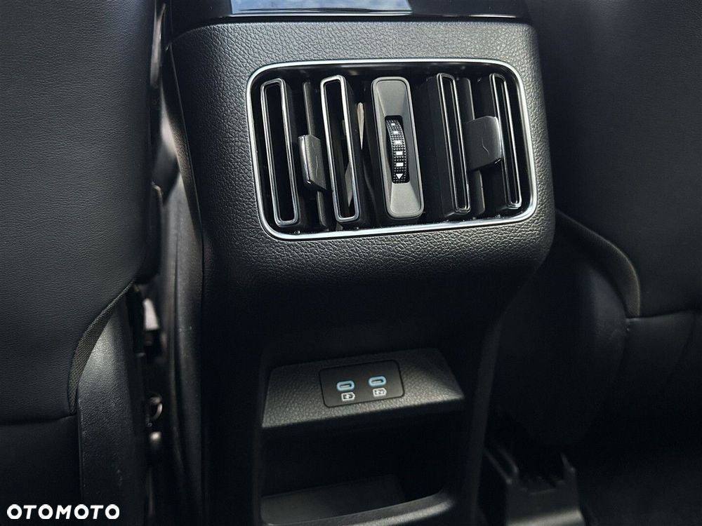 BYD Seal U - 35