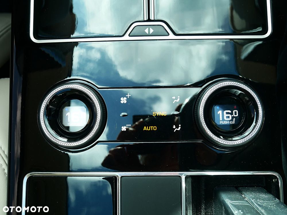 Land Rover Range Rover - 28