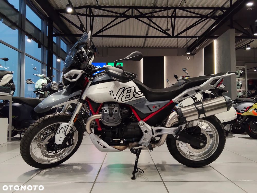 Moto Guzzi V85 - 5
