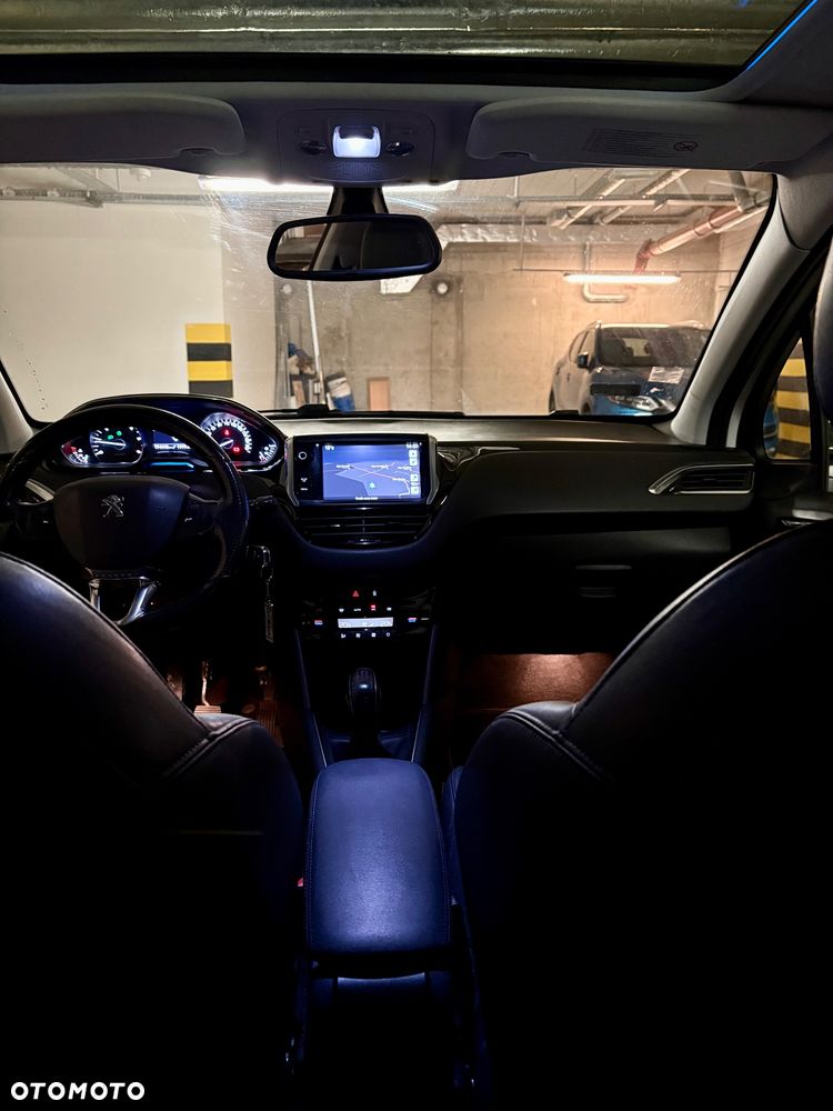 Peugeot 208 e-HDi 92 Stop&Start Allure - 7