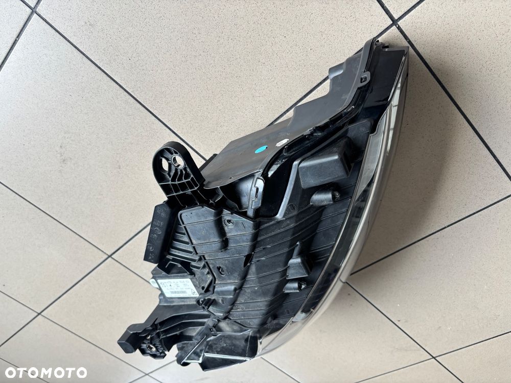 Peugeot 308 III T10 Prawa Lampa Przednia Full LED 98516735 - 3