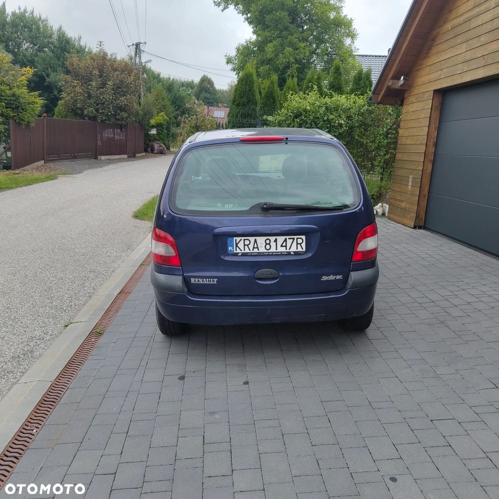 Renault Scenic 1.4 16V Family - 3