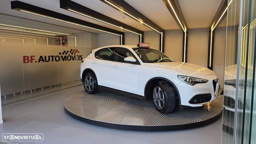 Alfa Romeo Stelvio 2.2 D Super AT8 - 5