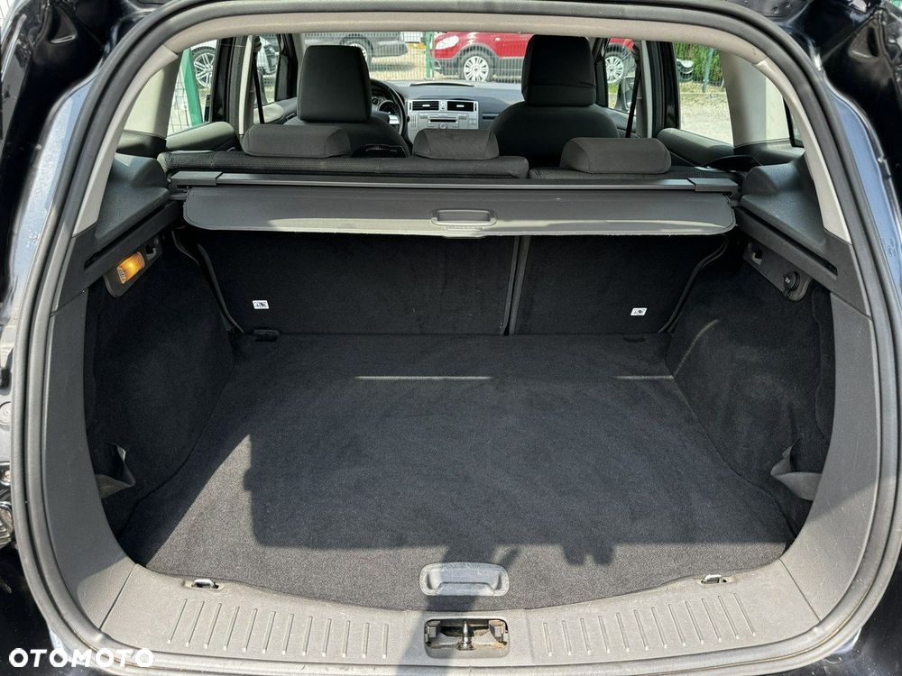 Ford Kuga - 19
