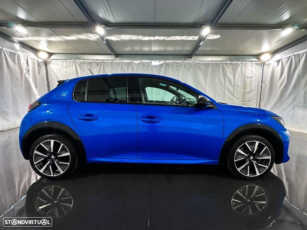 Peugeot e-208 50 kWh GT Pack - 12