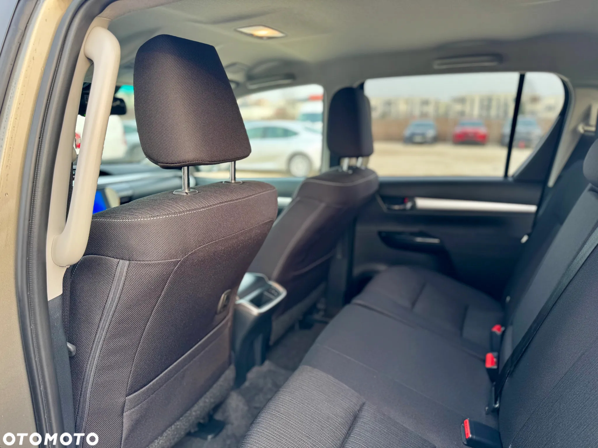 Toyota Hilux - 9