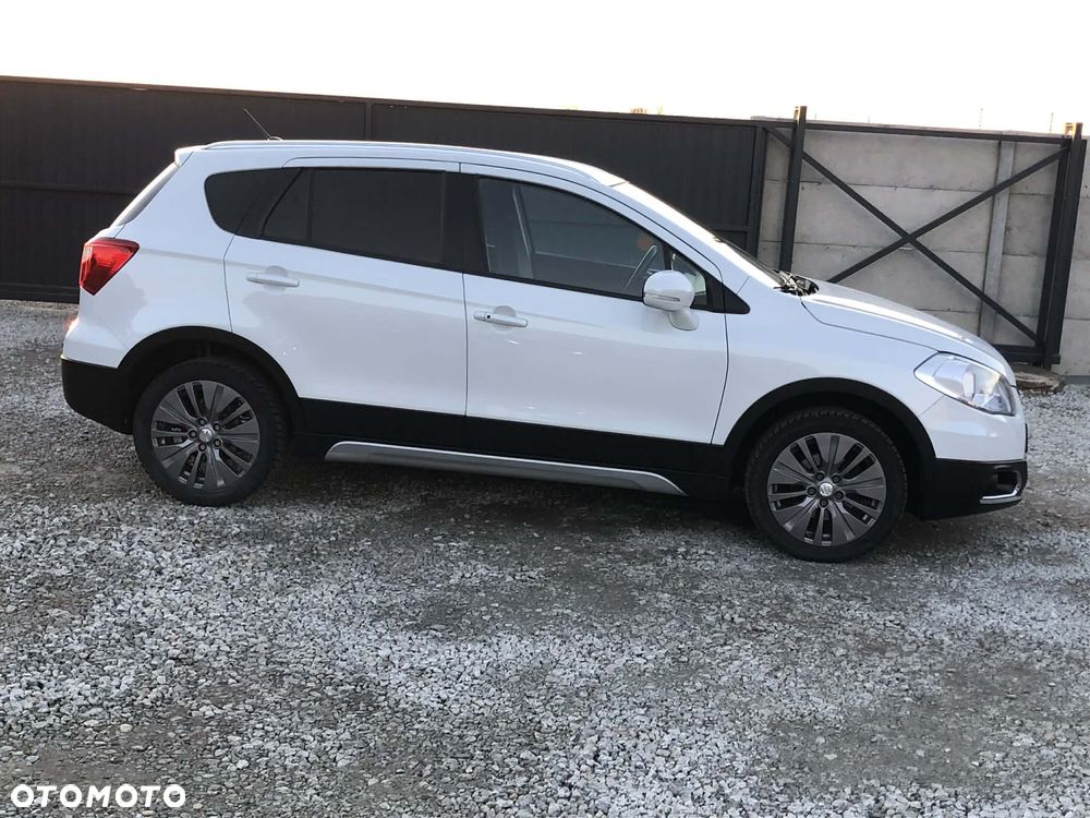 Suzuki SX4 1.6 Premium - 9