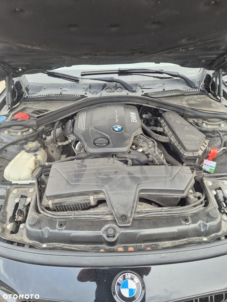 BMW Seria 3 320d - 10