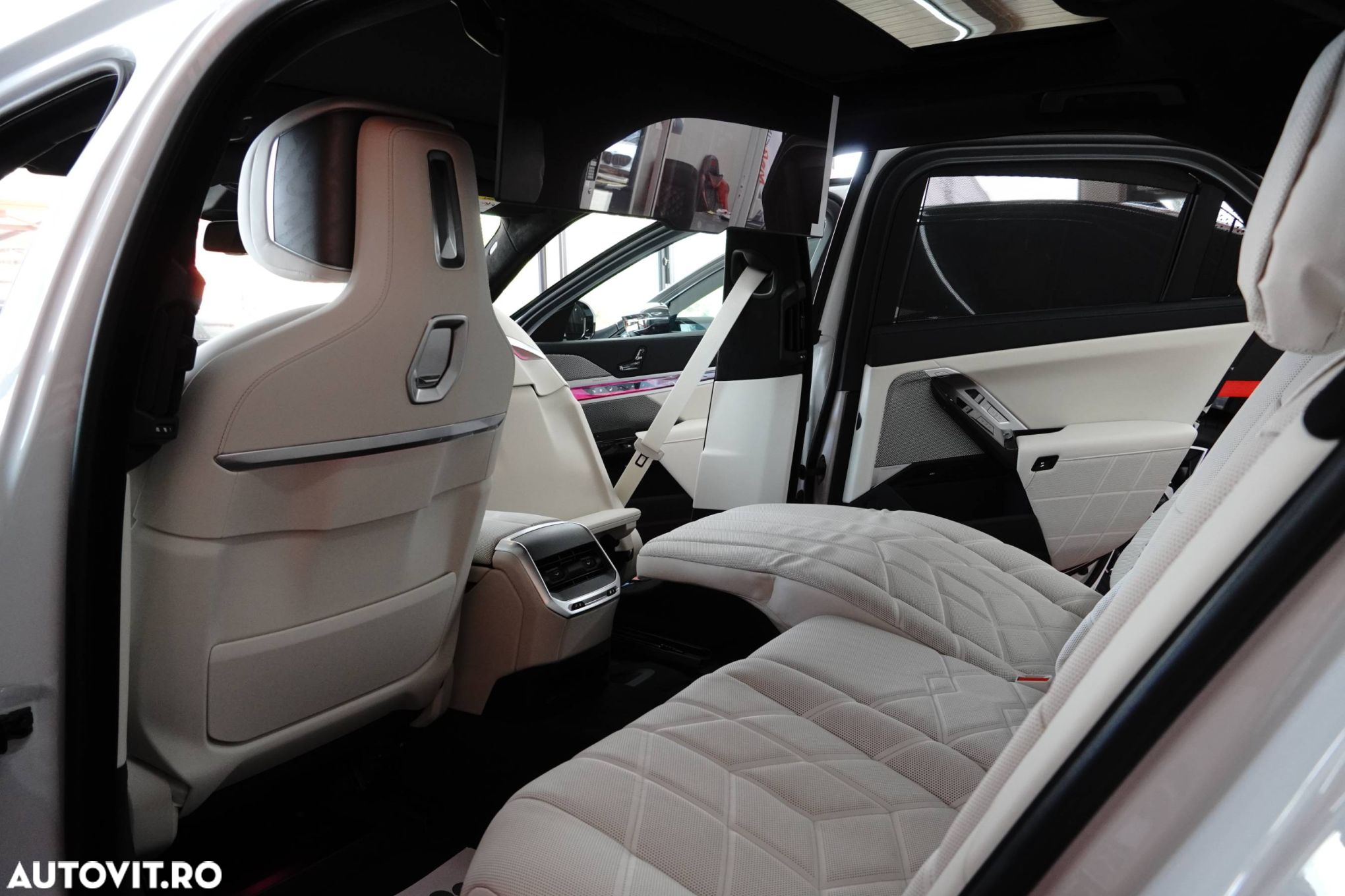 BMW Seria 7 - 13