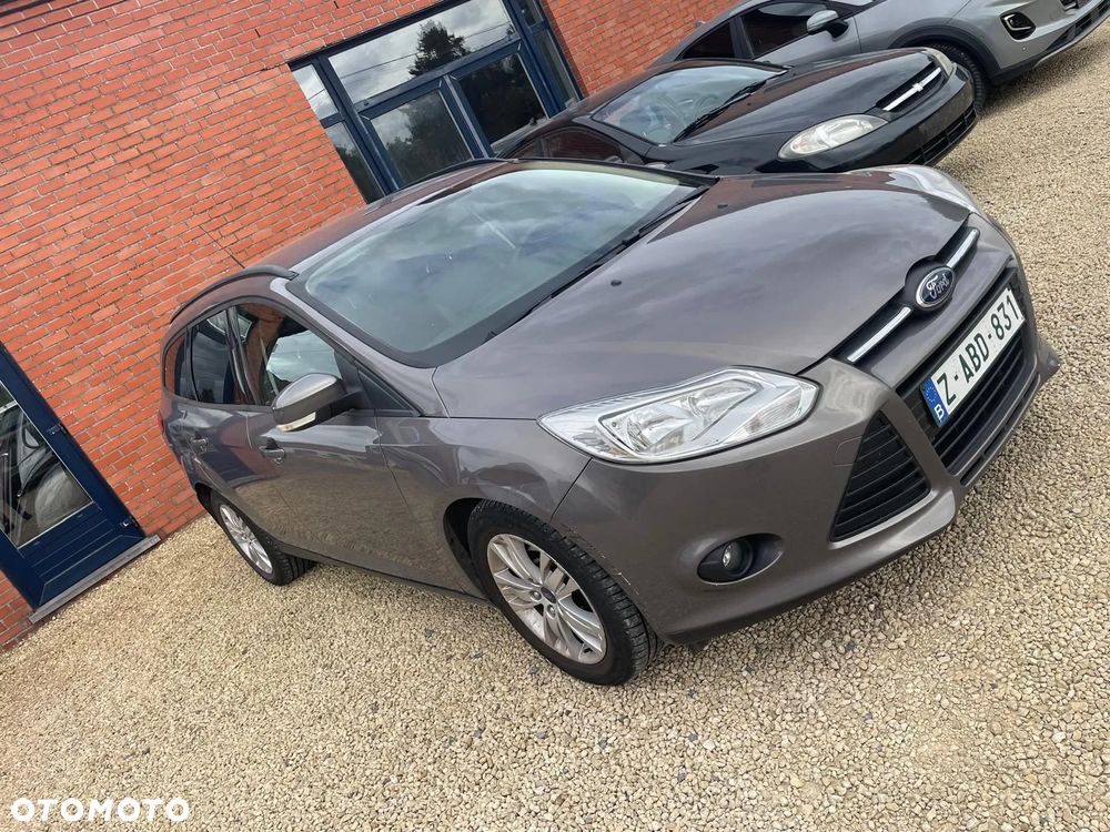 Ford Focus 1.6 TDCi DPF Start-Stopp-System SYNC Edition - 2
