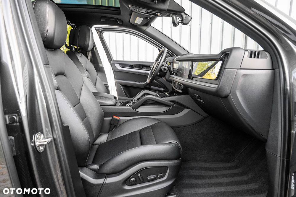 Porsche Cayenne - 3