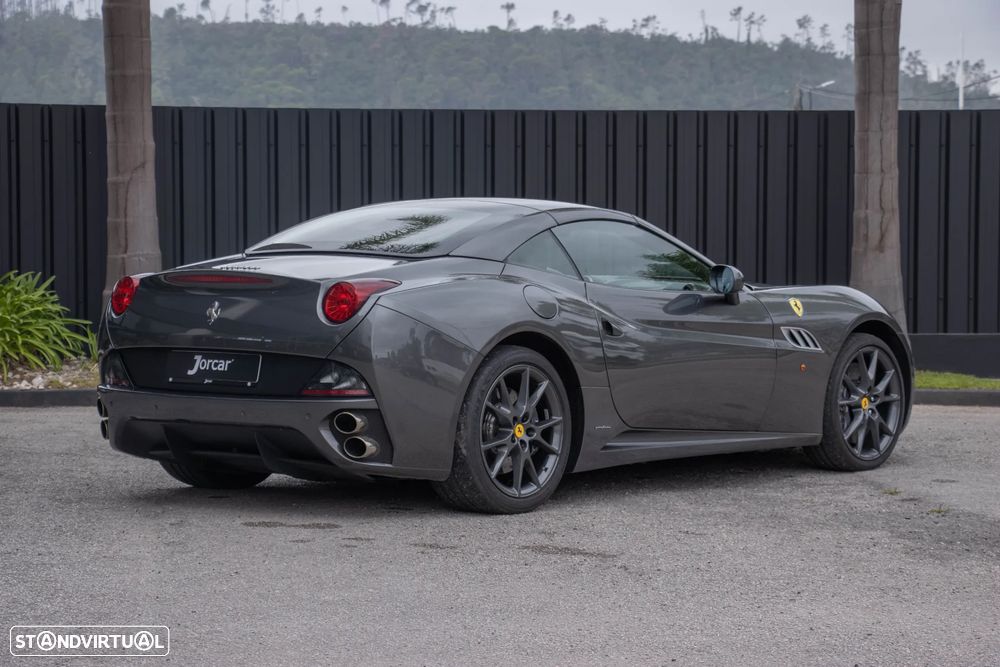 Ferrari California - 23
