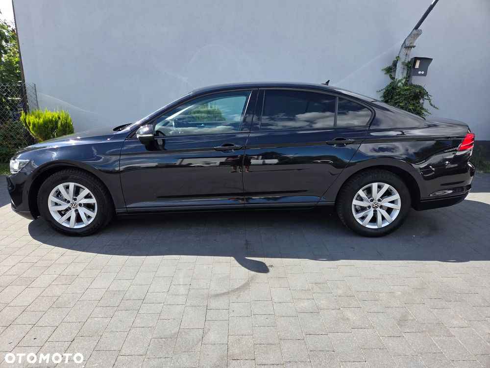 Volkswagen Passat - 7