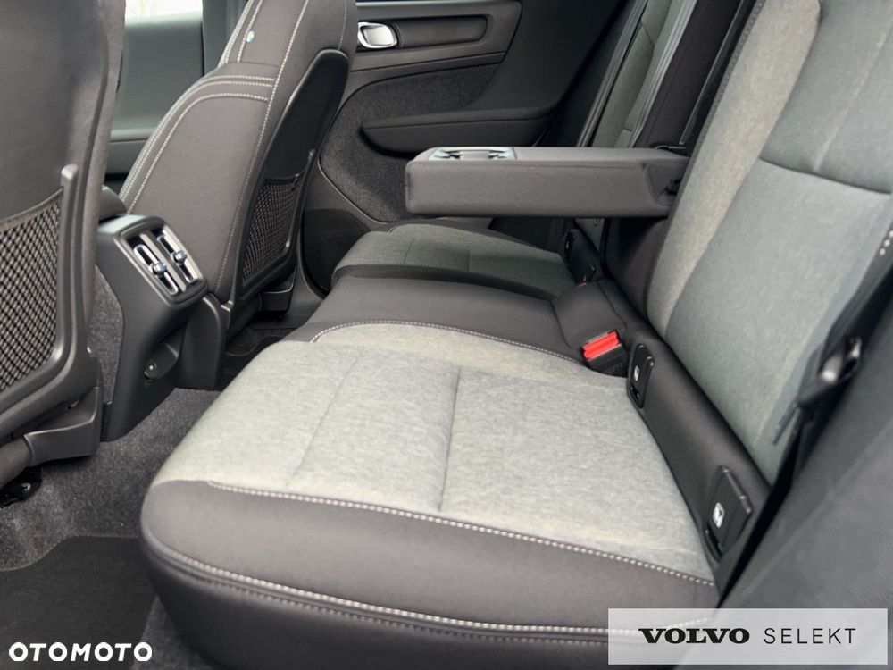 Volvo XC 40 - 19