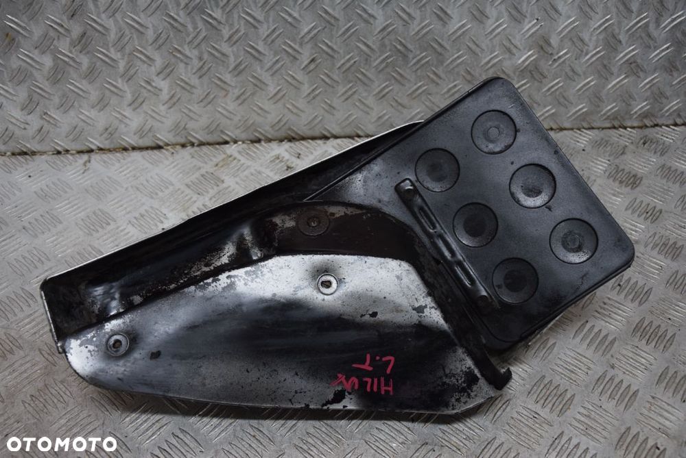 TOYOTA 4 RUNNER CHLAPACZ LEWY TYŁ - 8