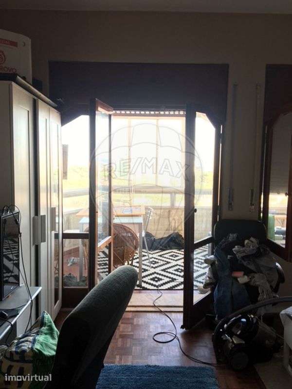 Apartamento T1 para arrendamento - Grande imagem: 4/15