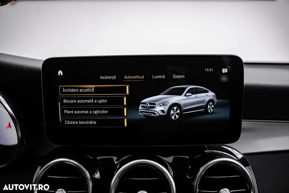 Mercedes-Benz GLC Coupe 220 d 4Matic 9G-TRONIC AMG Line - 39