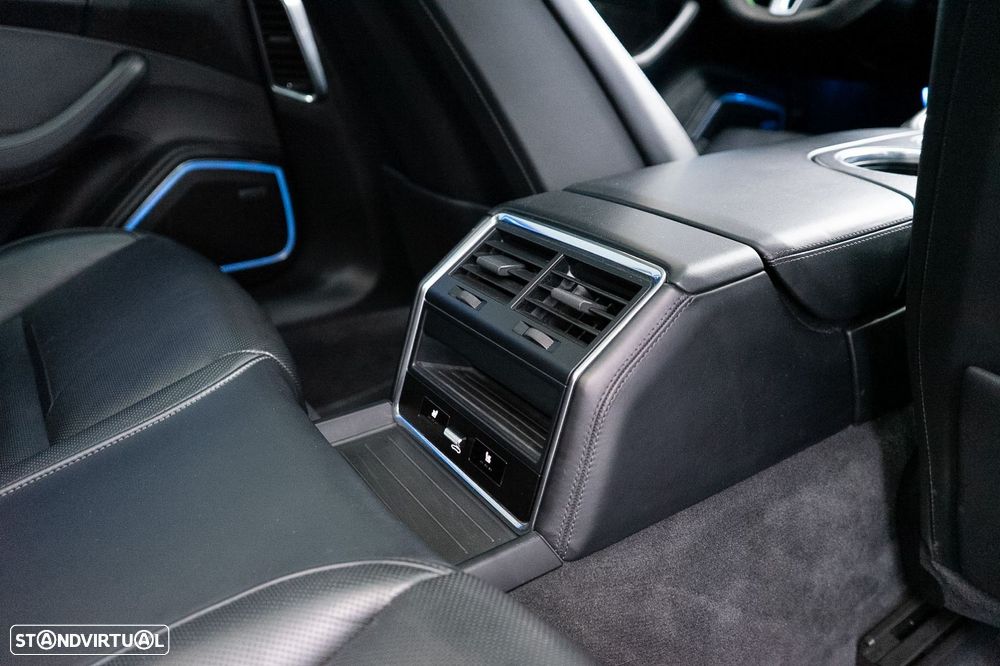 Porsche Panamera Turbo S E-Hybrid - 58