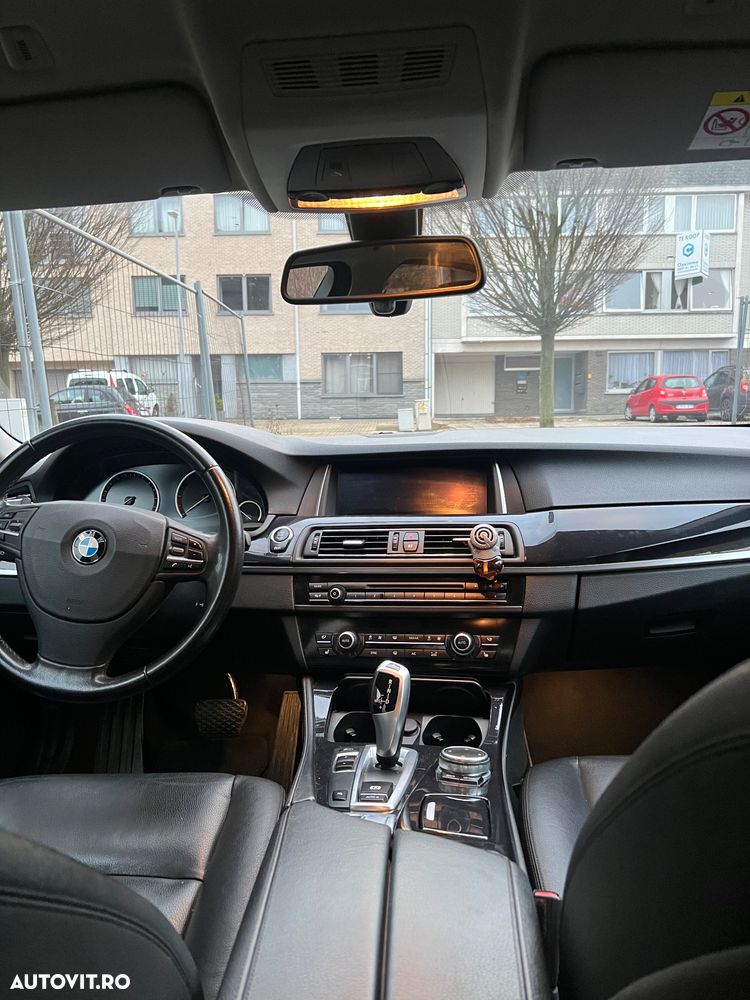 BMW Seria 5 518d Aut. - 7