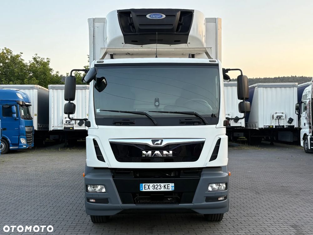 MAN TGM 18.290 ◼️ Chłodnia + Winda ◼️ 2018 ◼️ 329 tys. km ◼️ Automat ◼️ Carrier Supra 1150 Multitemp Silent ◼️ Drzwi boczne - 3