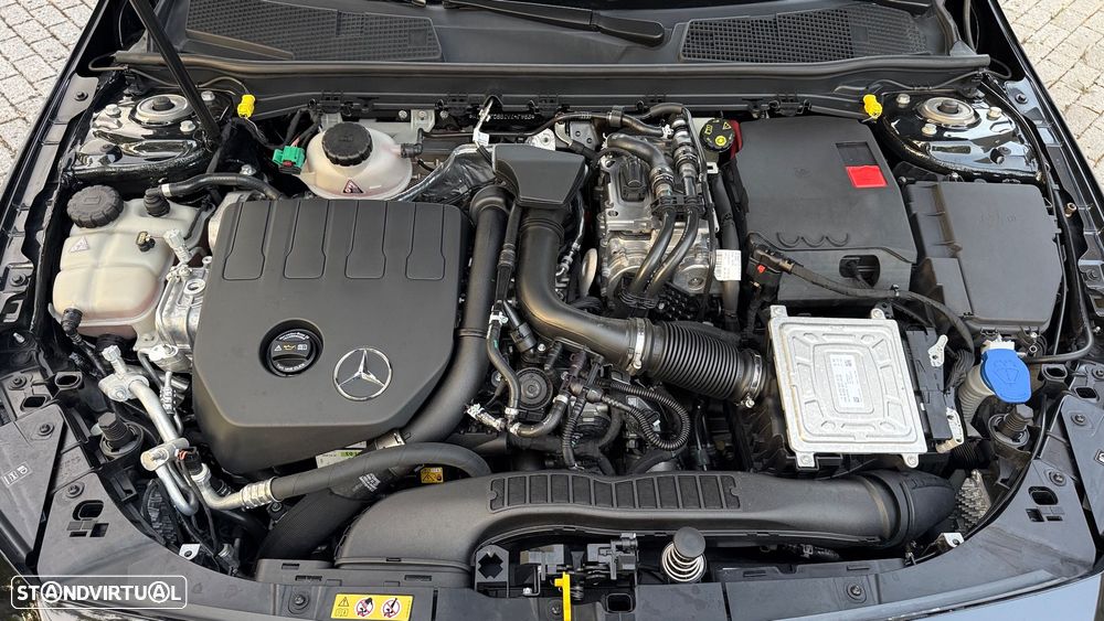 Mercedes-Benz A 250 e AMG Line - 26