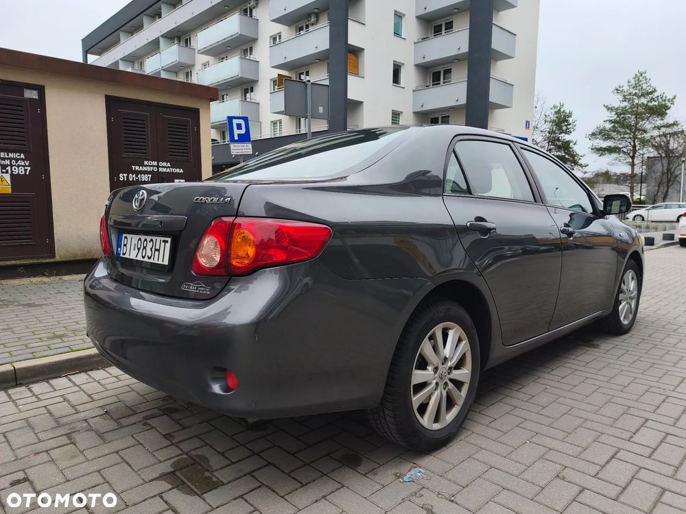 Toyota Corolla 1.6 2010 - 6