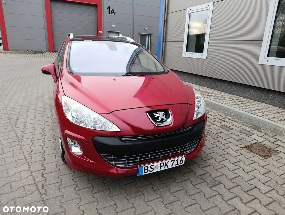 Peugeot 308 120 VTi Family - 29