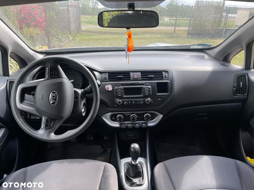 Kia Rio 1.4 crdi M - 6