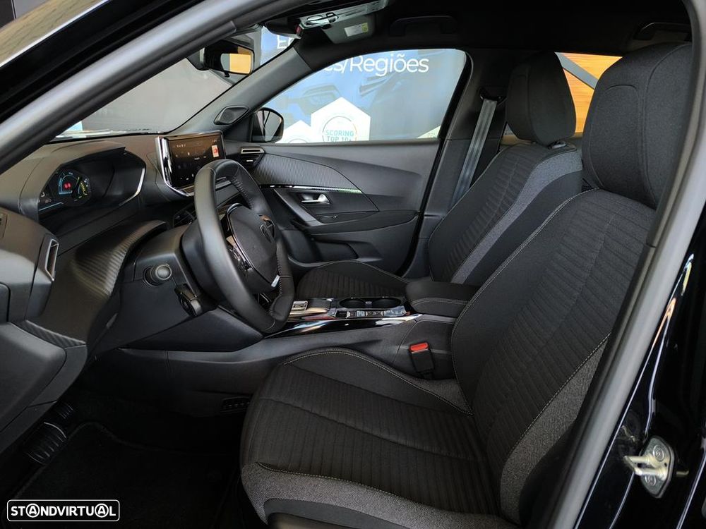 Peugeot e-2008 54 kWh Active - 9