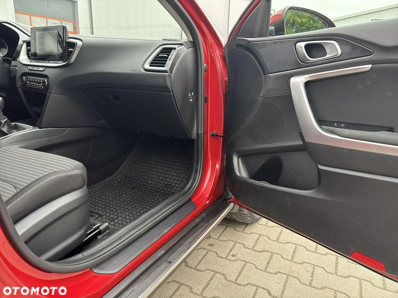 Kia XCeed 1.5 T-GDI M - 17