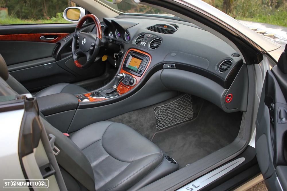 Mercedes-Benz SL 500 - 32