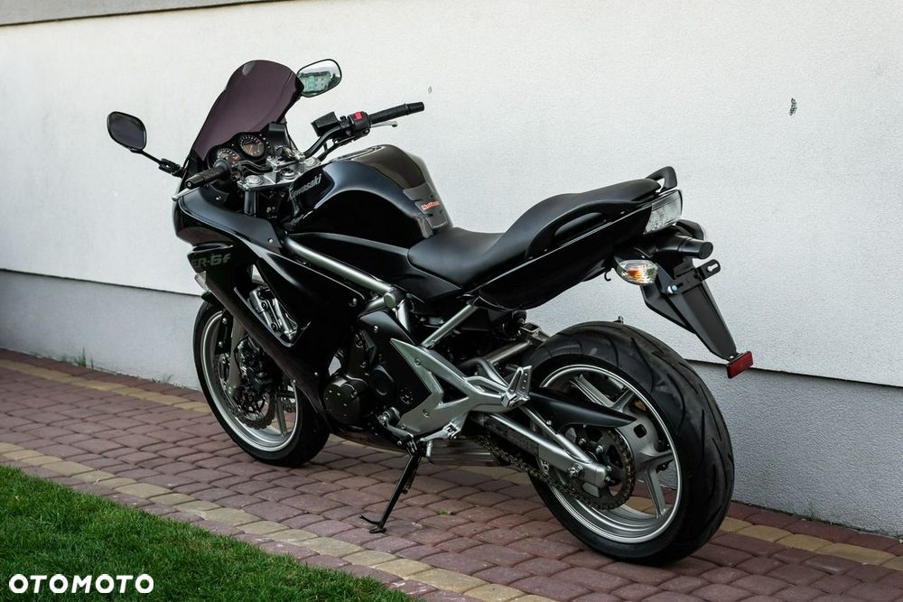 Kawasaki ER - 5