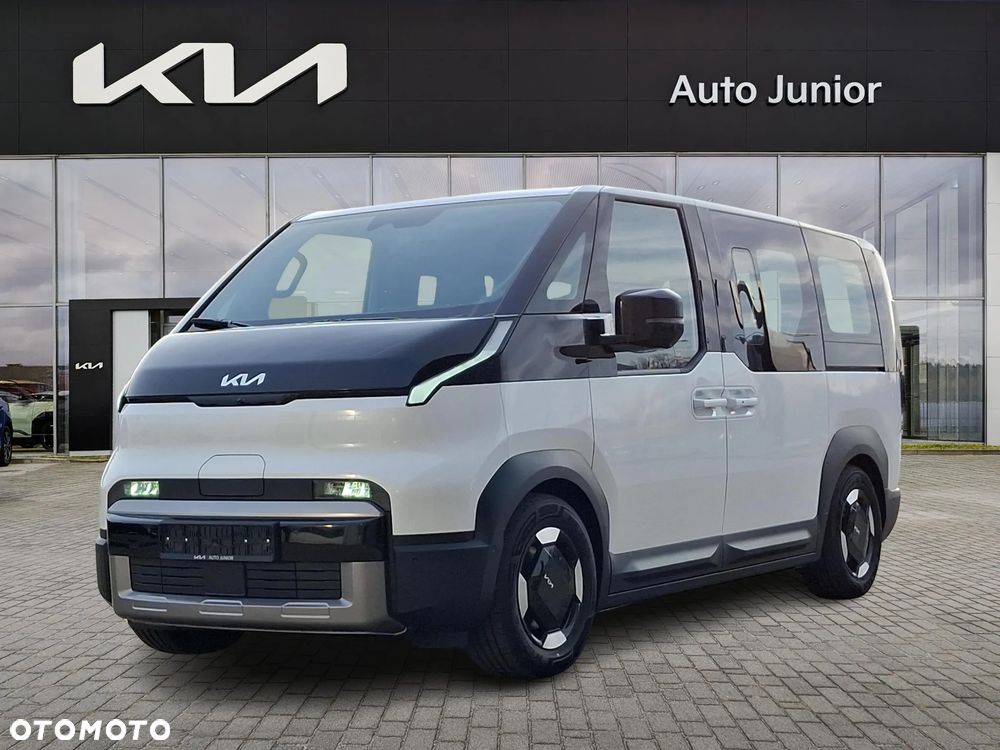Kia PV5 - 1