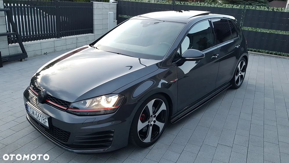 Volkswagen Golf 2.0 TSI BMT GTI Performance DSG - 26