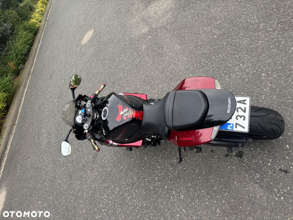 Suzuki GSX-R - 7