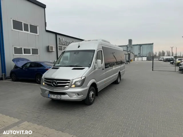 Mercedes-Benz Sprinter - 4