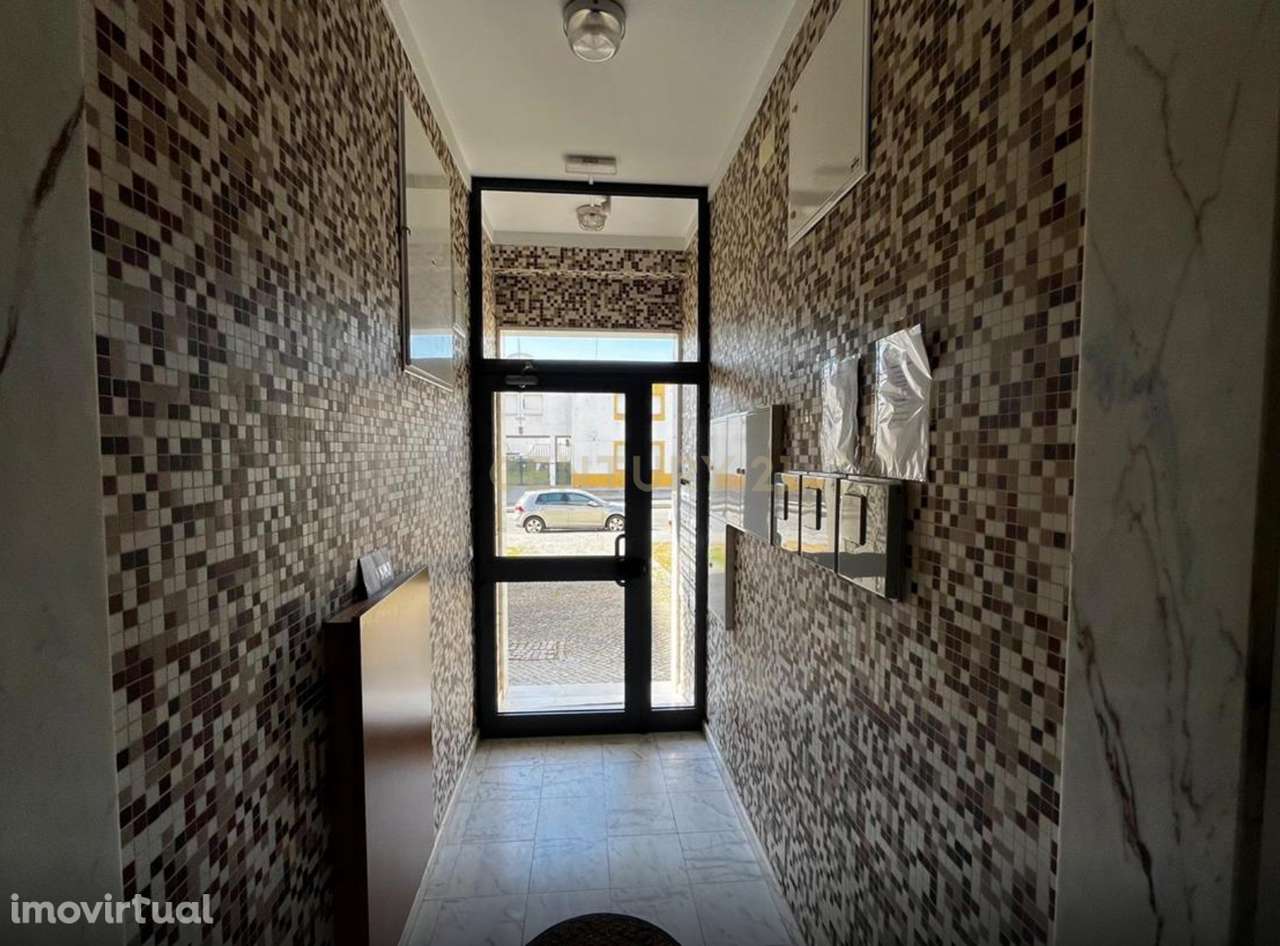 Apartamento T1 com uma área total de 68 metros quadrados - Grande imagem: 3/7