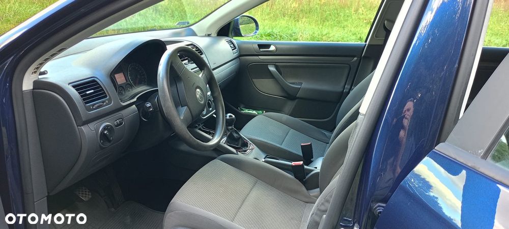 Volkswagen Golf V 1.9 TDI Comfortline - 9