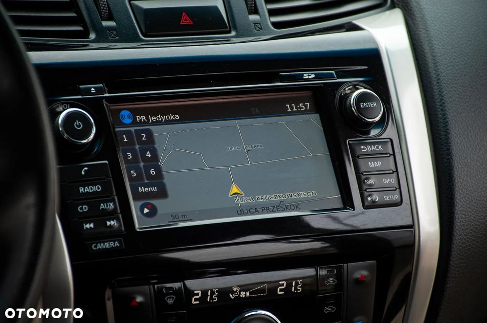 Nissan Navara DPF Autm Platinum - 10
