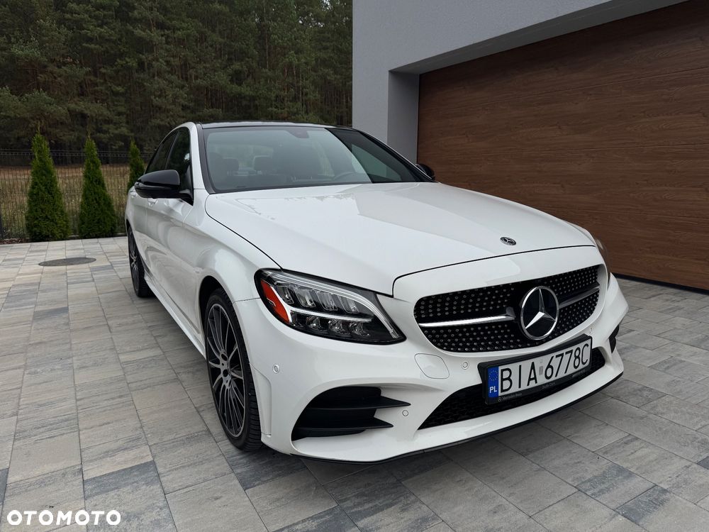 Mercedes-Benz Klasa C 300 4Matic 9G-TRONIC AMG Line - 5