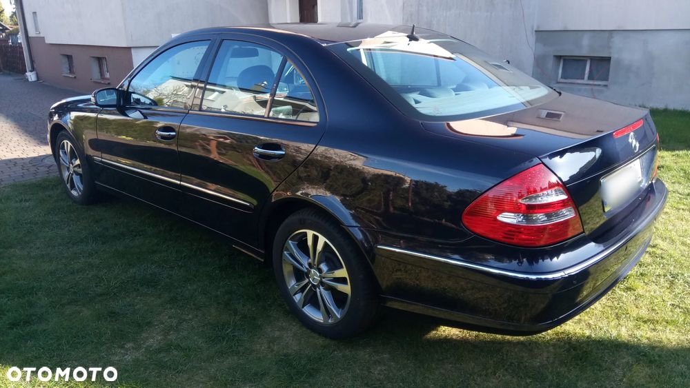 Mercedes-Benz Klasa E 320 4-Matic Avantgarde - 5